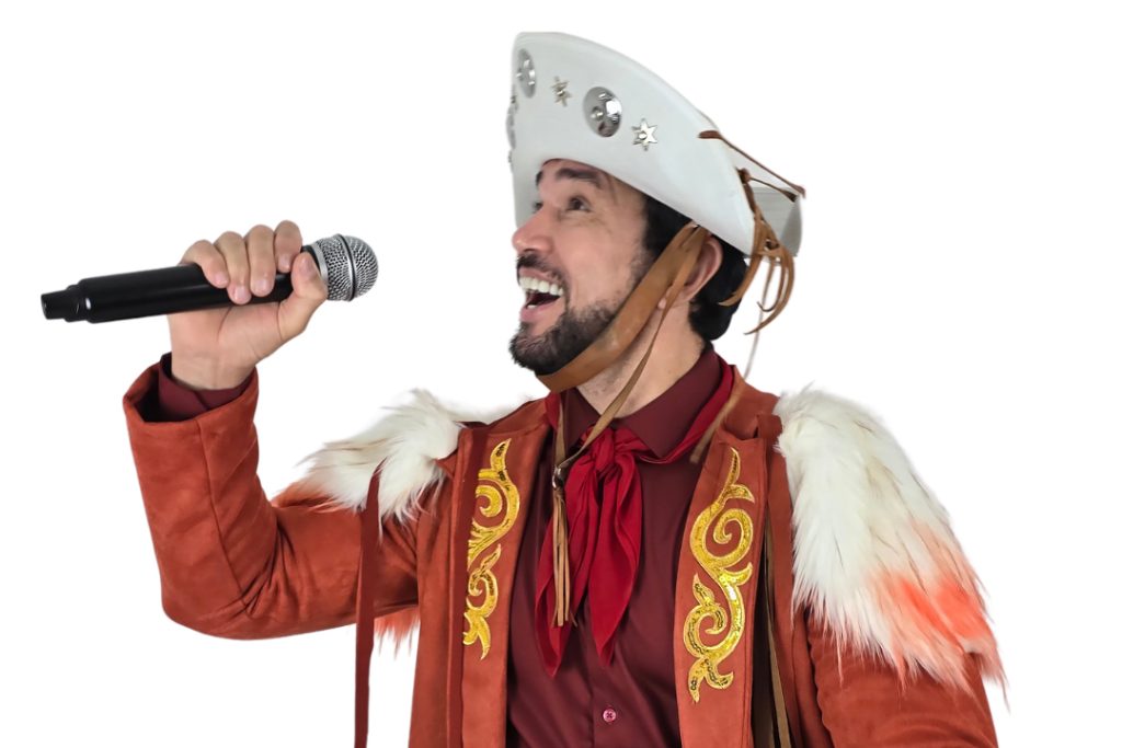 Reginaldo Sama se apresenta no Arena Show SP neste domingo (14)