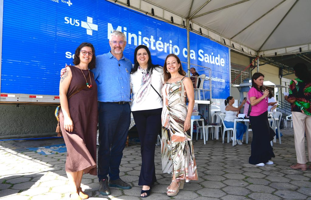 Unidade móvel do governo federal facilita acesso a exames de saúde feminina na região do Alto Tietê