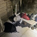 POLÍCIA MILITAR LOCALIZA DESMANCHE E APREENDE MOTOCICLETAS E PEÇAS EM RIBEIRÃO PIRES