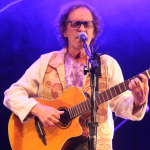 Biografia cinematográfica revela a trajetória do músico Rui Ponciano